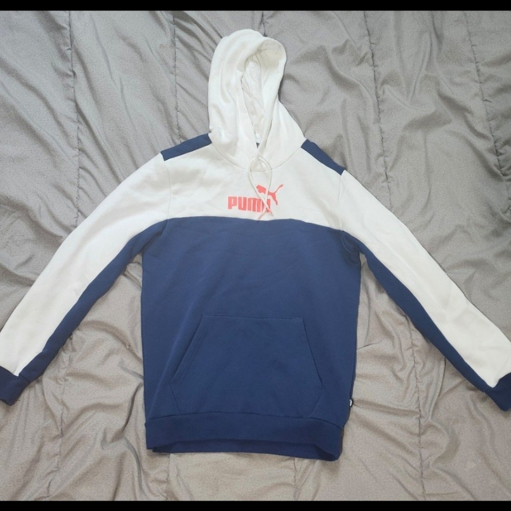 Men's Puma Hoodie Size Small